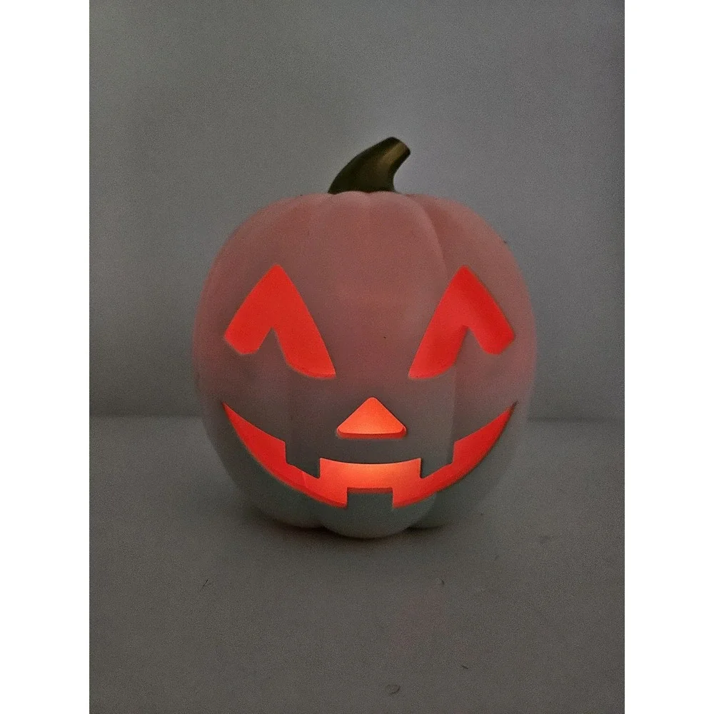 Target Bullseye Playground Pink Ombre Light Up Pumpkin Jack O Lantern Halloween